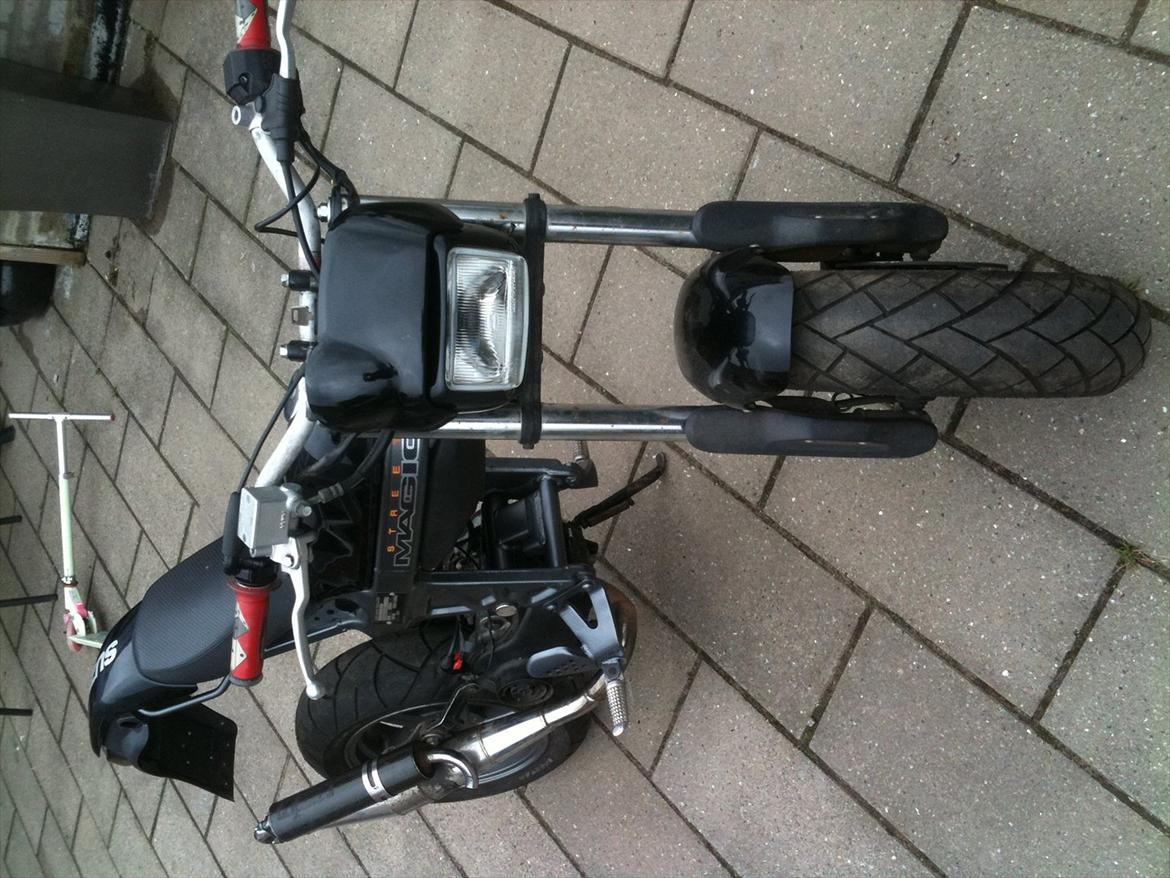 Suzuki Streetmagic billede 13