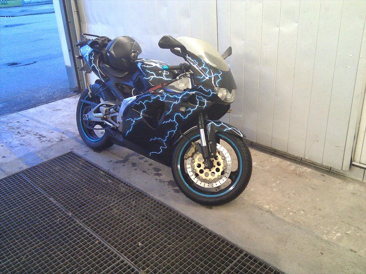 Aprilia RS 125 billede 4