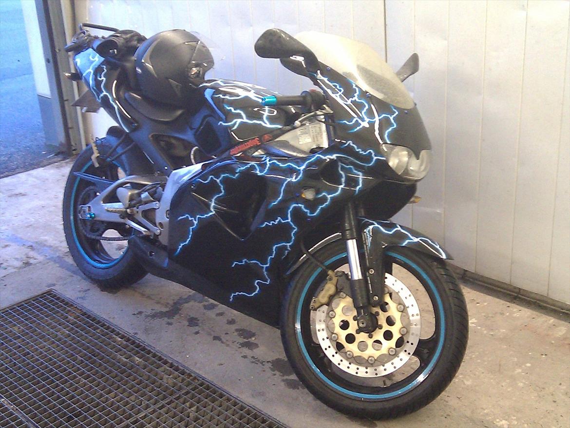 Aprilia RS 125 billede 1