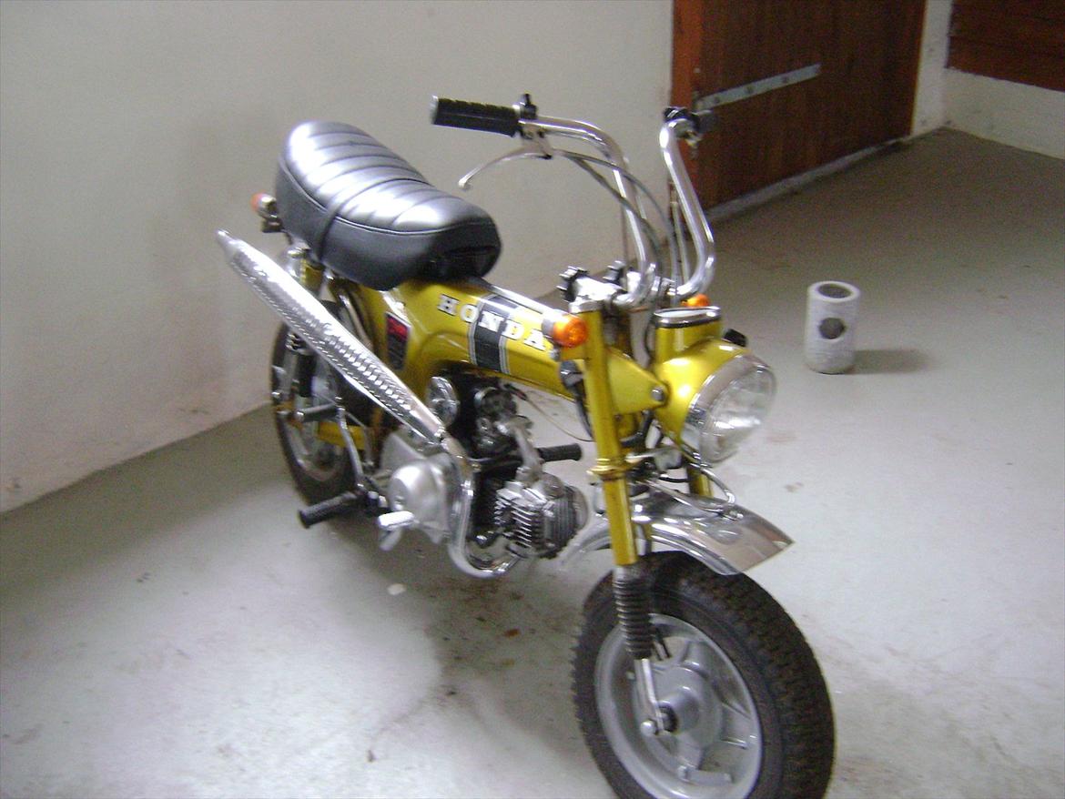 Honda DAX ORIGINAL billede 2