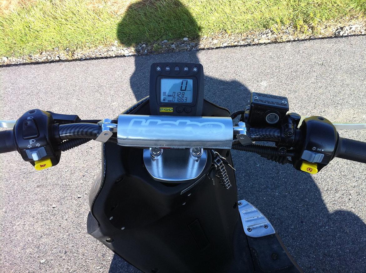 PGO PMX Naked Carbon (tidligere scooter) billede 3