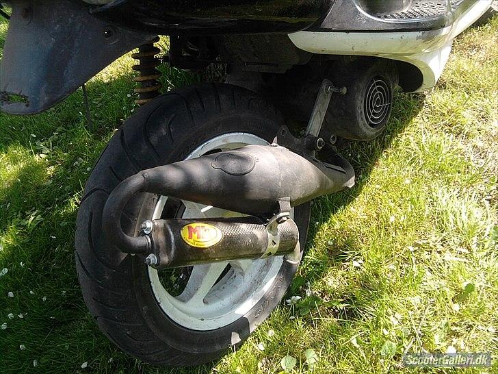 Yamaha neos byttet billede 5