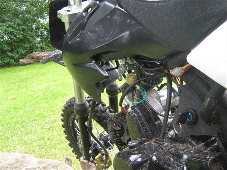 Lifan Dirtbike - Med nøgle :) billede 11