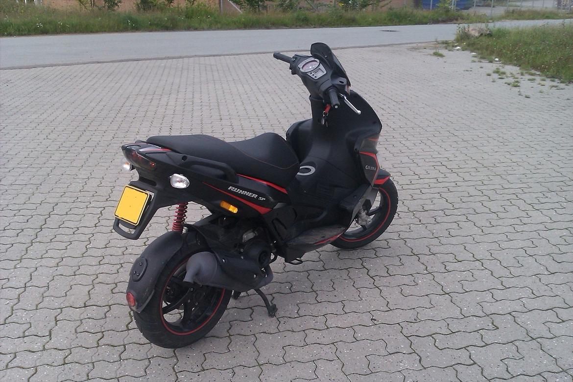 Gilera Runner SP 50 (Totalskadet) billede 5