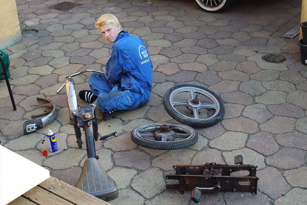 Vespa Bravo projekt billede 8