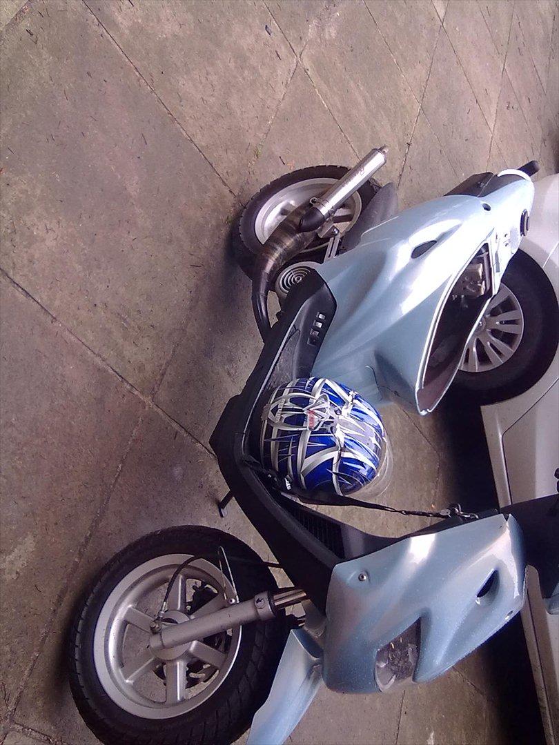 CPI Popcorn perlemor blå byttede til derbi senda billede 13