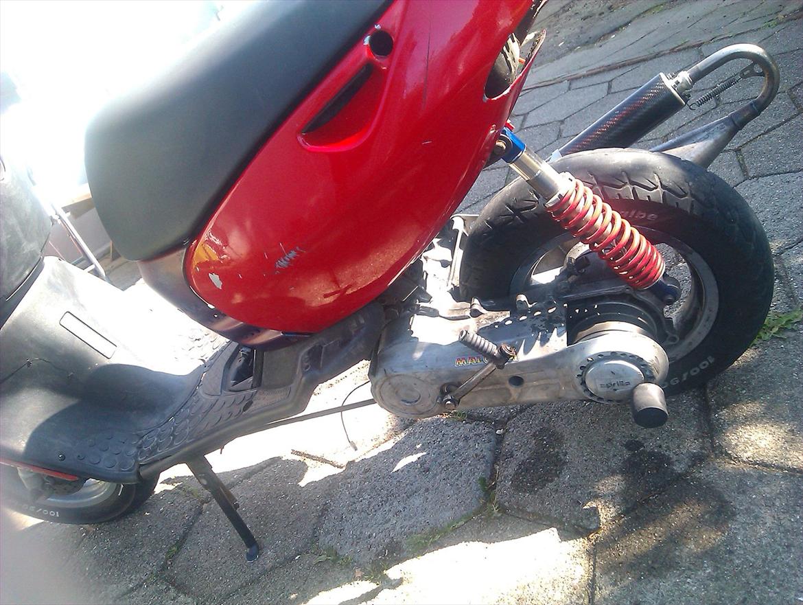 Aprilia sonic AC SD st6/R billede 2