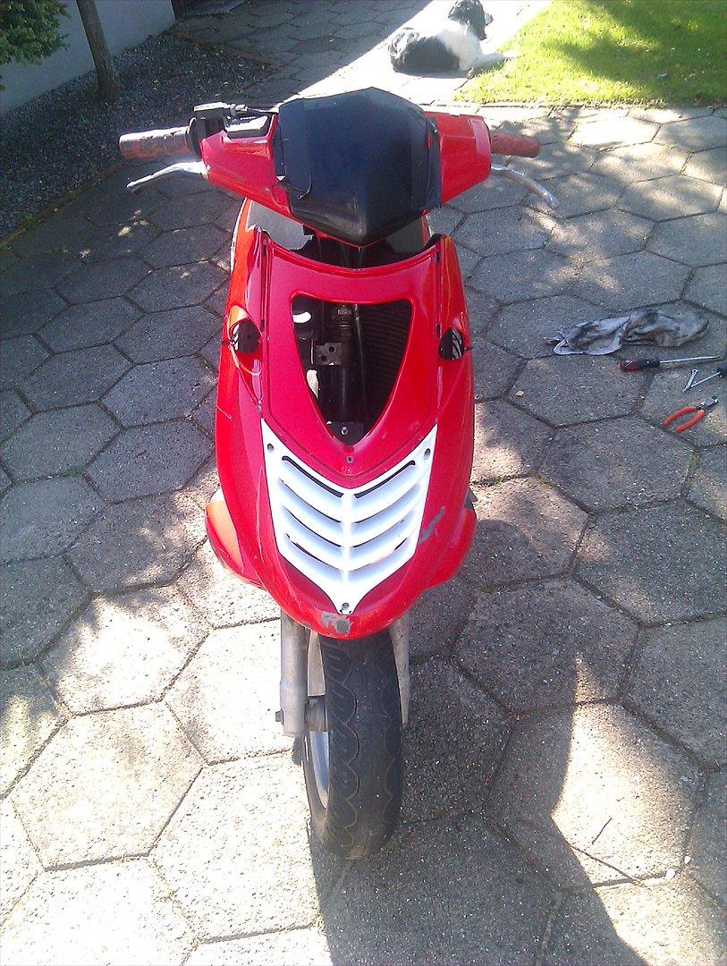 Aprilia sonic AC SD st6/R billede 5