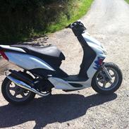 Yamaha jog r sælges