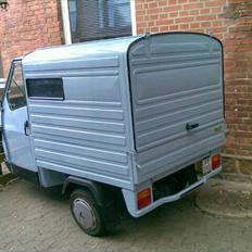 Piaggio ape-50