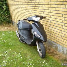 PGO Galaxy... Lavet til Konen flere billeder under pro