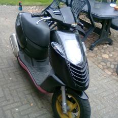Aprilia sonic