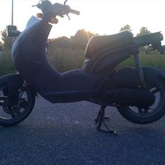 Peugeot ludix pro solgt