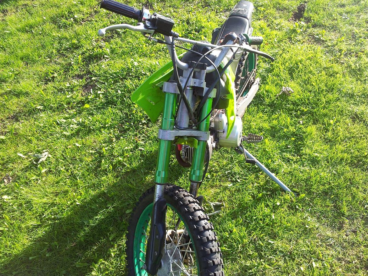 MiniBike Dirtbike/byttet med hot billede 3
