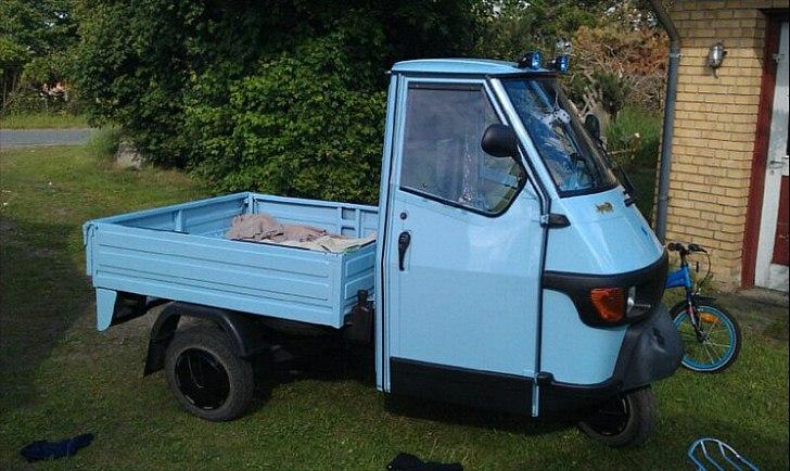 Piaggio ape-50 -  det er så uden toppen billede 5