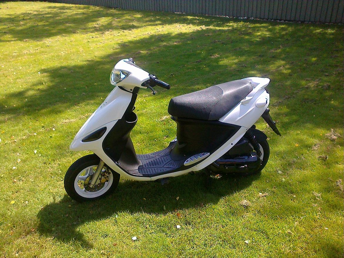 PGO Galaxy... Lavet til Konen flere billeder under pro billede 4