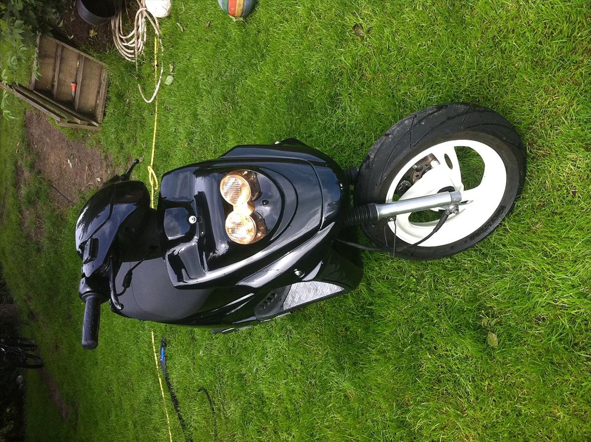 PGO Hot 50 billede 1