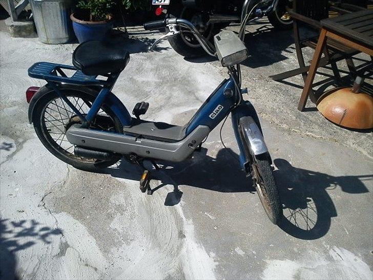 Vespa ciao Solgt billede 1