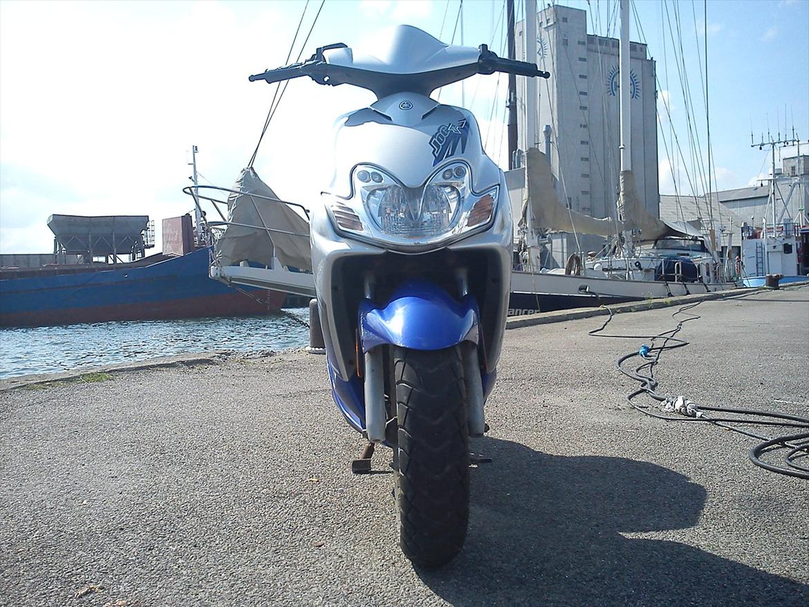 Yamaha jog r. solgt. billede 2