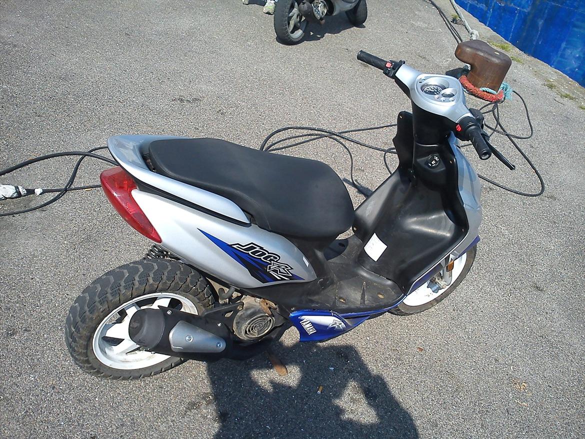 Yamaha jog r. solgt. billede 9