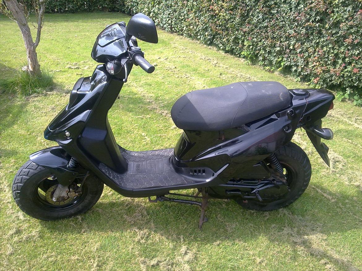 PGO hot 50 SOLGT billede 2