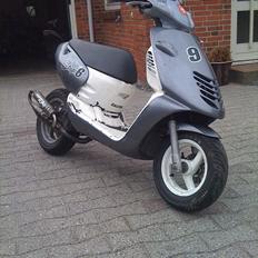 Aprilia sonic evo ac