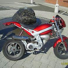 Suzuki Street magic Solgt