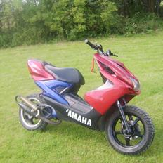 Yamaha areox baneracer SOLGT