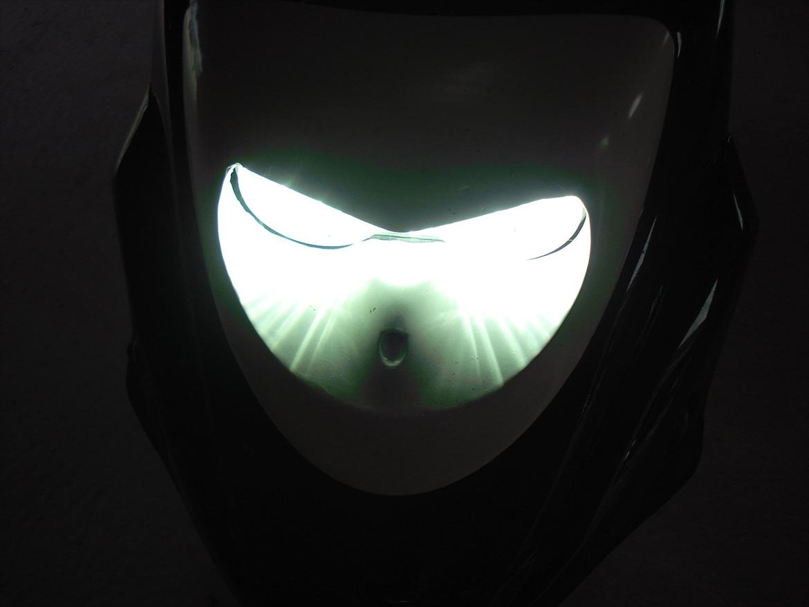 PGO Hot 50 - xenon 6000 kelvin. pæren er kold billede 8