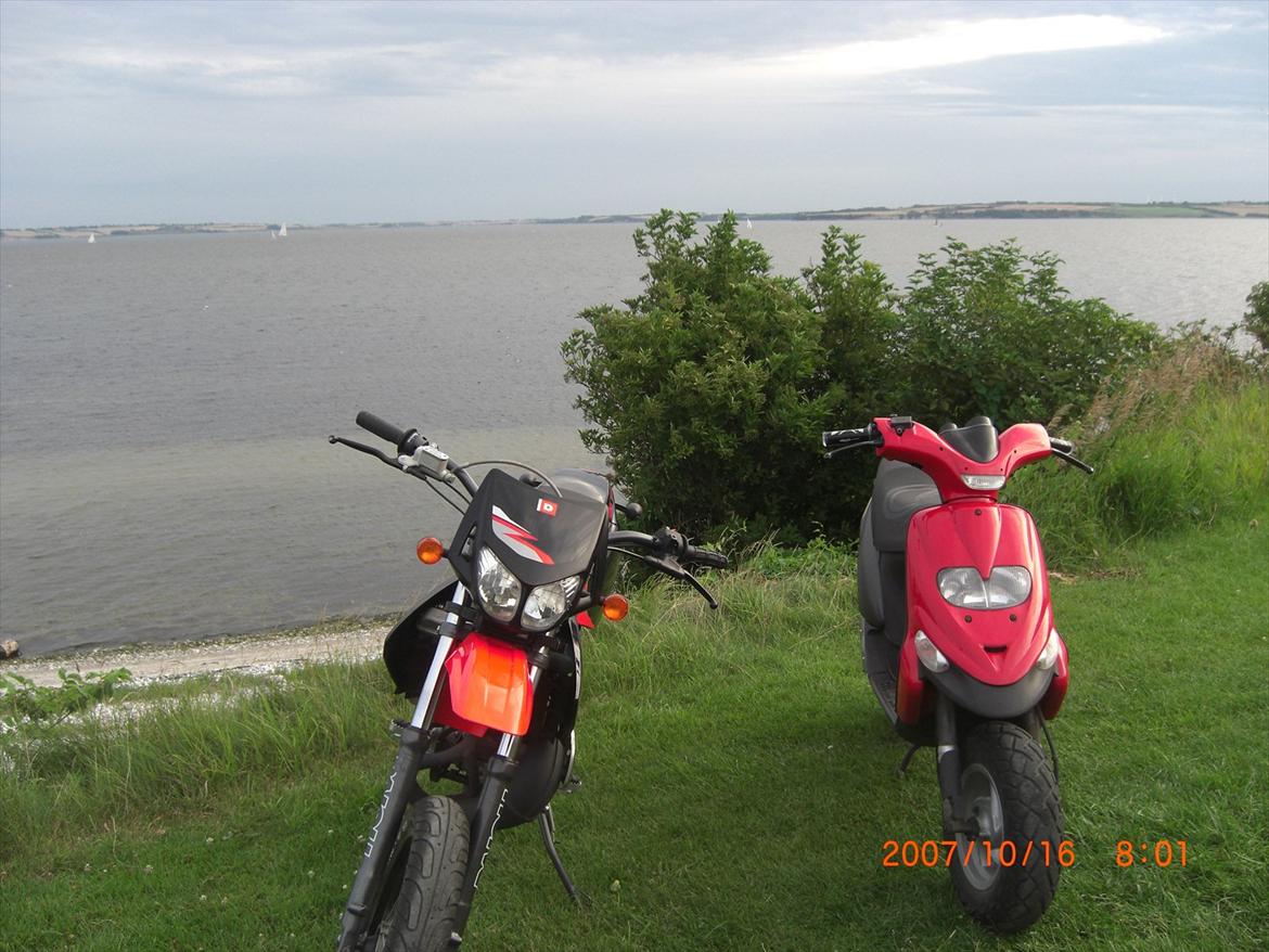 Derbi Senda Xtreme SM LC-ÐÐ SOLGT - på tur med en kammerat
 billede 7