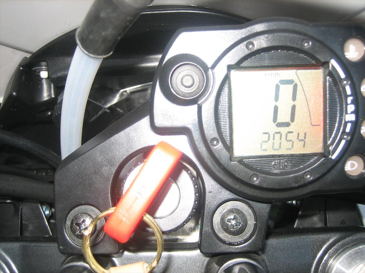 Derbi senda DRD X-Treme 50 sm KB ediktion - er glad for at den har fået digitalspeedometer, det er bare rart :D billede 15