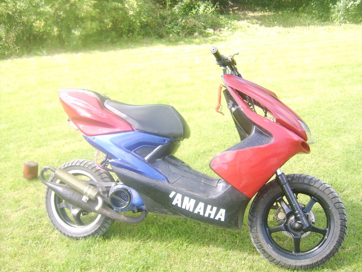 Yamaha areox baneracer SOLGT billede 4