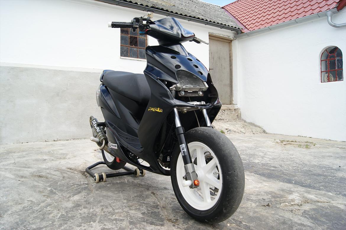 Yamaha JOG RR  billede 1