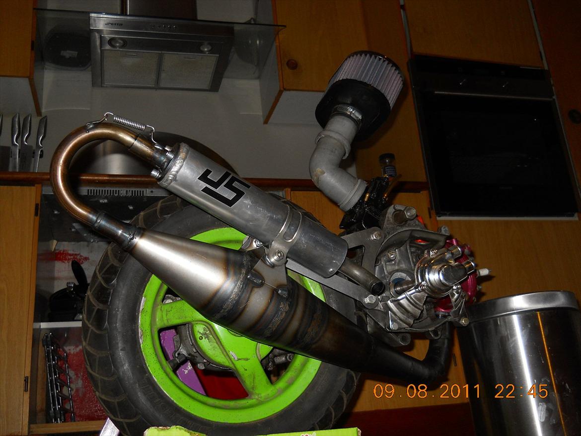 Aprilia Sonic GP duo ost (solgt) billede 7