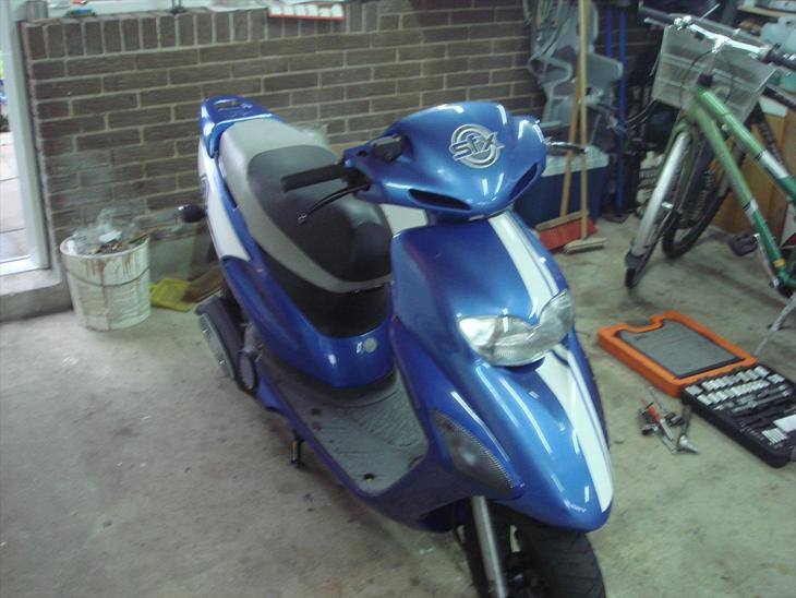 {{currentPhoto.altText}} billede {{currentPhoto.number}}