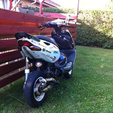 Aprilia Sonic LC TS 7T (splited i Dele)