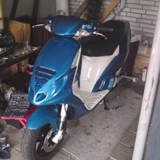 Piaggio NRG Mc3 AC DD Splittet :'( 