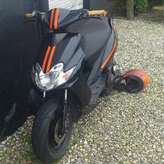 Yamaha jog r (tidl scooter)