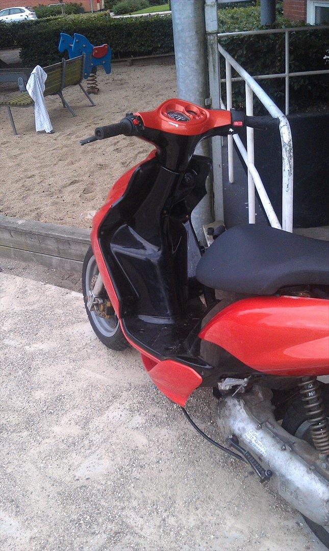 Yamaha jog R / SR 50 billede 4