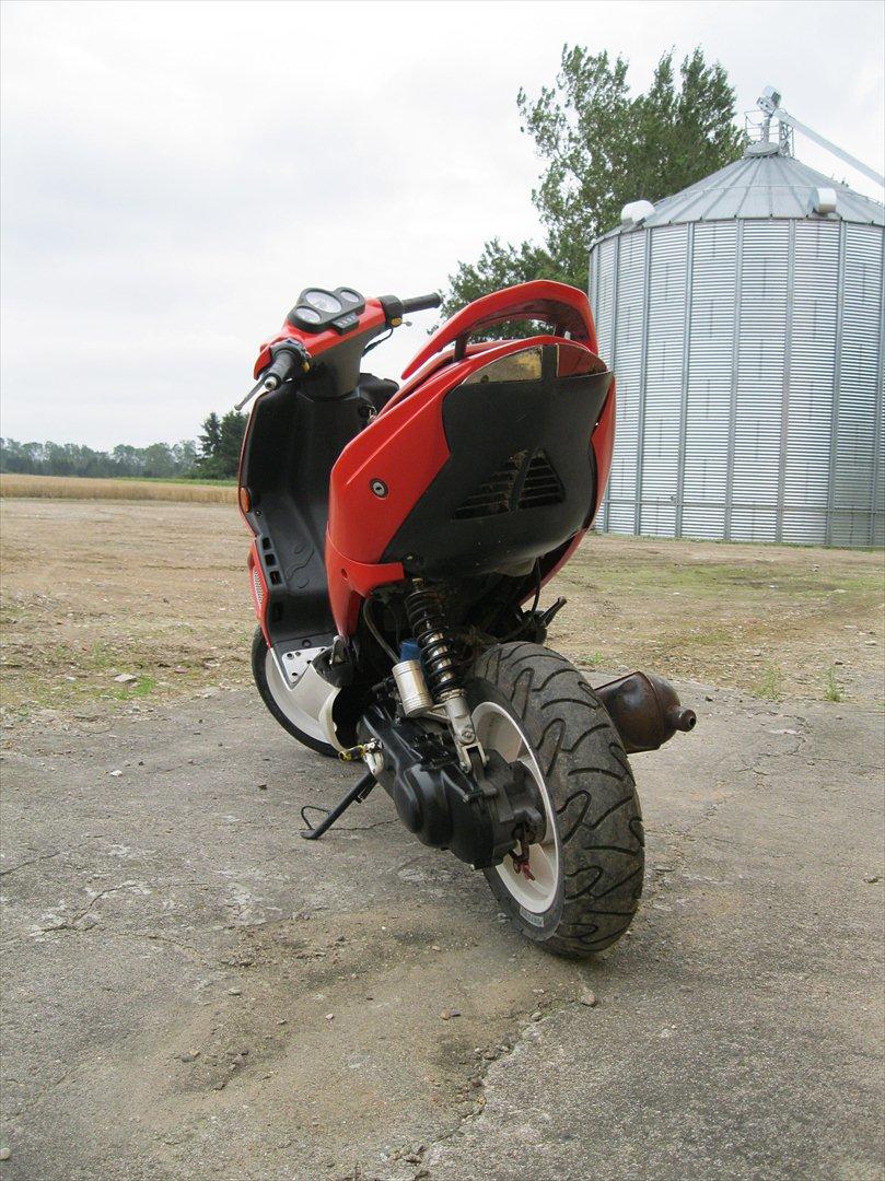 Peugeot SpeedFight2 70cc billede 1