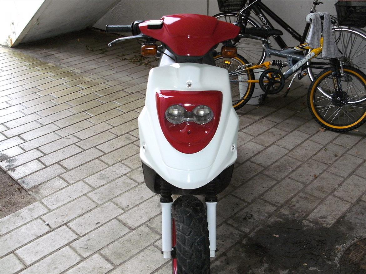 PGO Hot 50 Red/White Edion billede 3