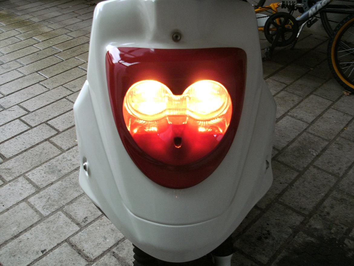 PGO Hot 50 Red/White Edion billede 9