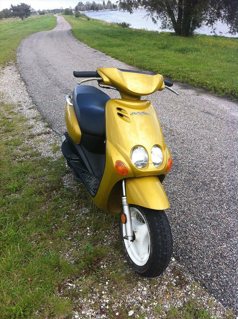 Yamaha neos billede 1