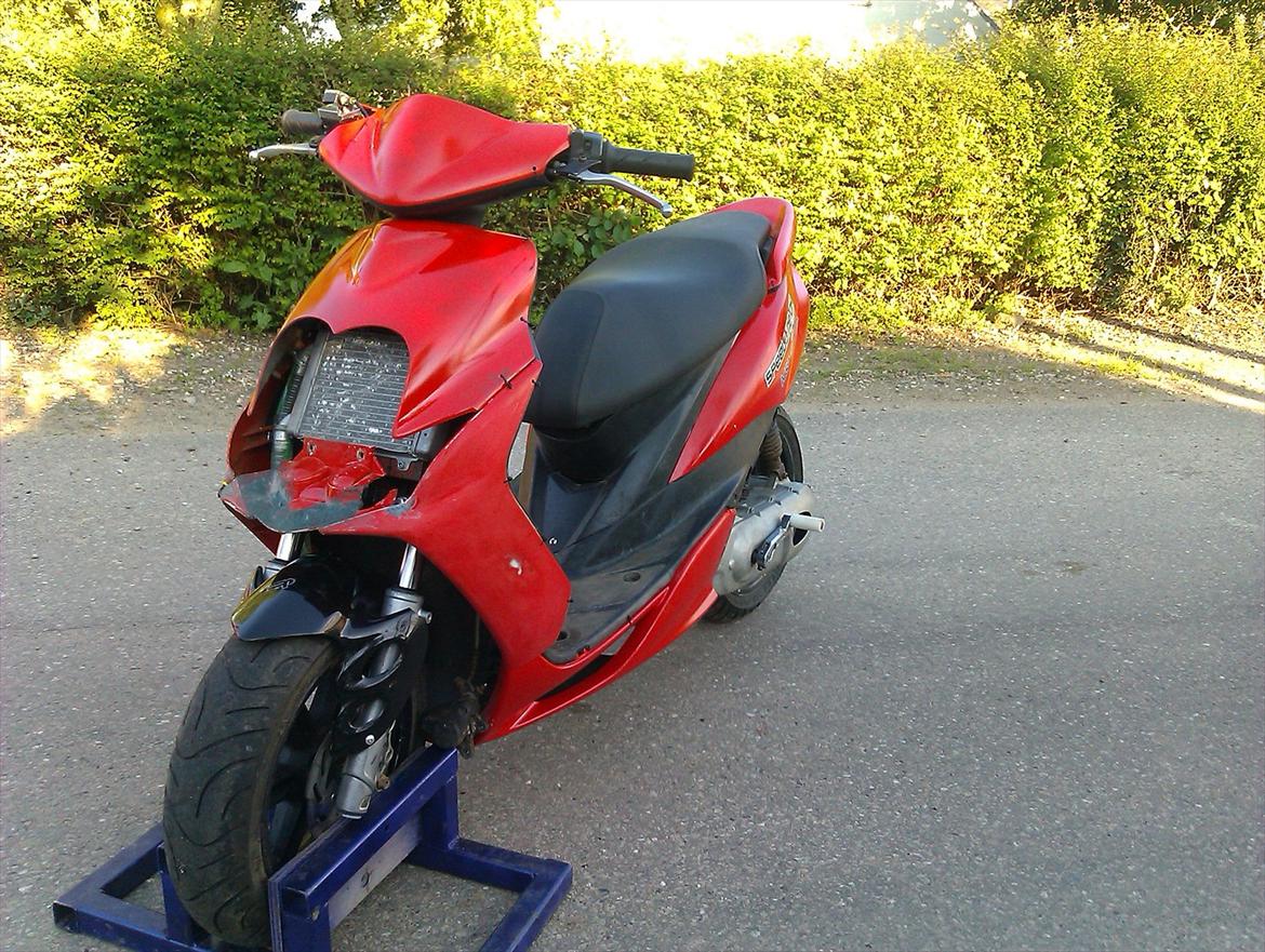 Yamaha Jog R ts t7 SOLGT billede 6