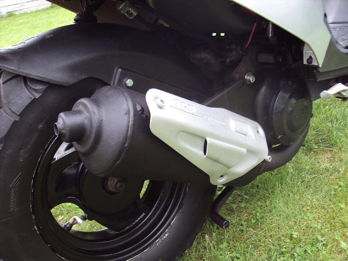 PGO Hot 50 SOLGT - Nymalet udstødning billede 8