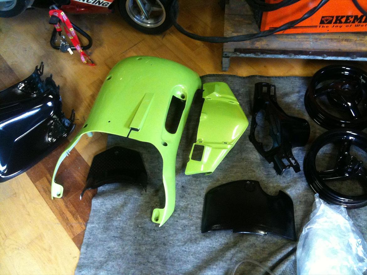 Aprilia Sonic - så er skjoldene blevet malet. Nydeligt! billede 5