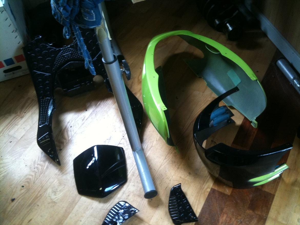 Aprilia Sonic - så er skjoldene blevet malet. Nydeligt! billede 6