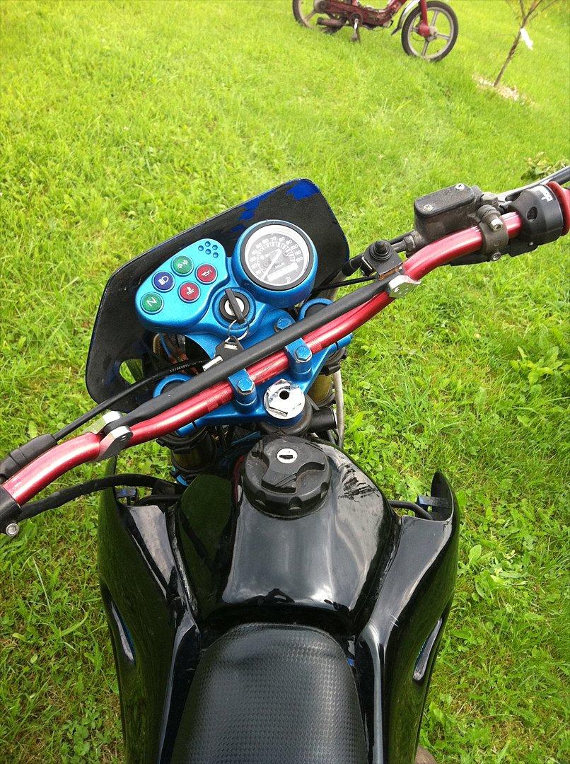 Suzuki smx - solgt billede 3