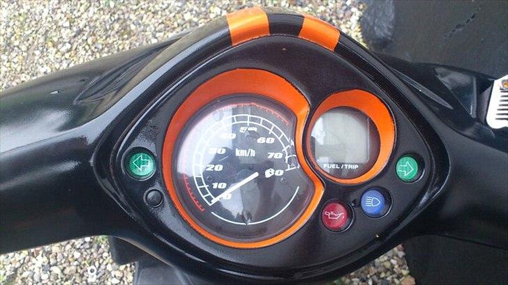 Yamaha jog r (tidl scooter) billede 3