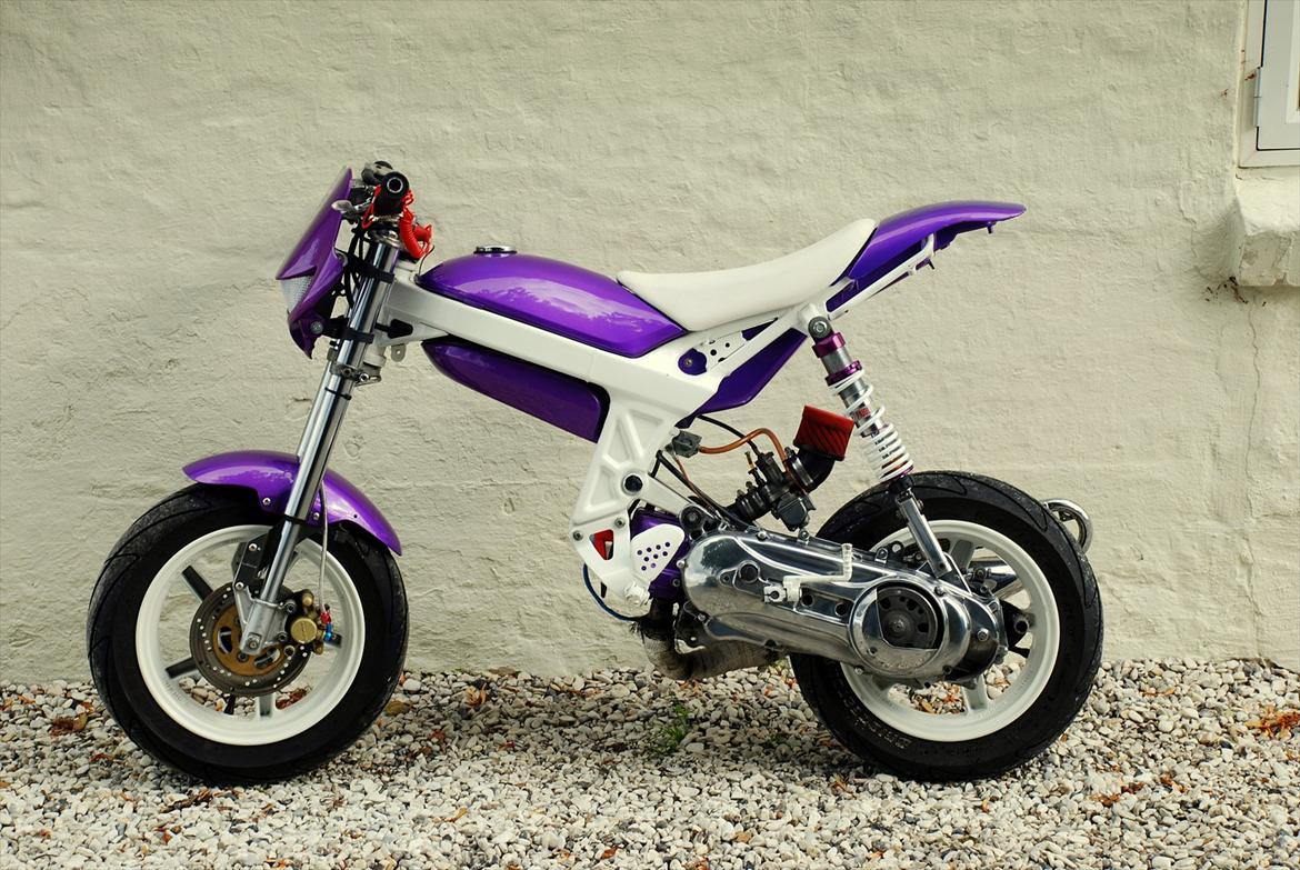 Suzuki Street Magic -solgt -  - Street Magic 2011 billede 1